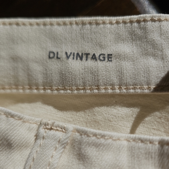 DL1961 Zoie Wide Leg Relaxed Vintage Size 26 Sample - Picture 8 of 16